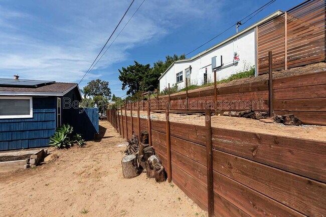 Building Photo - 4654 Glacier Ave