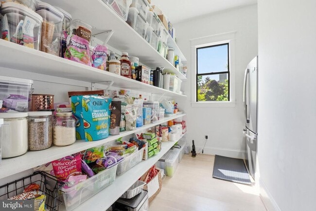 Building Photo - 2504 12th St N