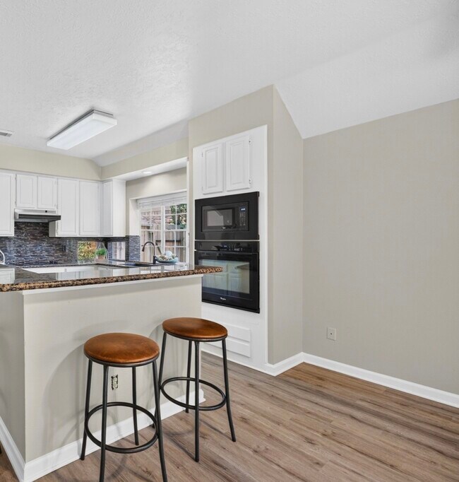 Building Photo - 4415 Echo Falls Dr
