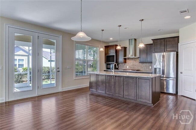 Building Photo - "Spacious 5-Bedroom, 4.5 Bath Retreat at Westbrook Cove at Savannah Quarters!"