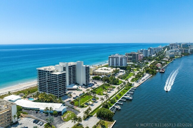 Building Photo - 2727 S Ocean Blvd