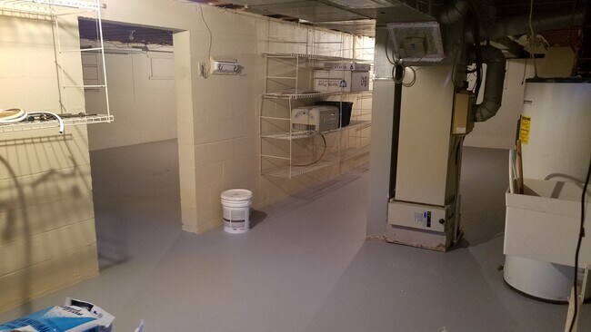 Building Photo - 5049 Babbitt Rd