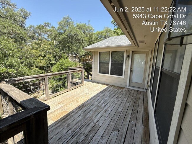 Building Photo - 5943 Cape Coral Dr