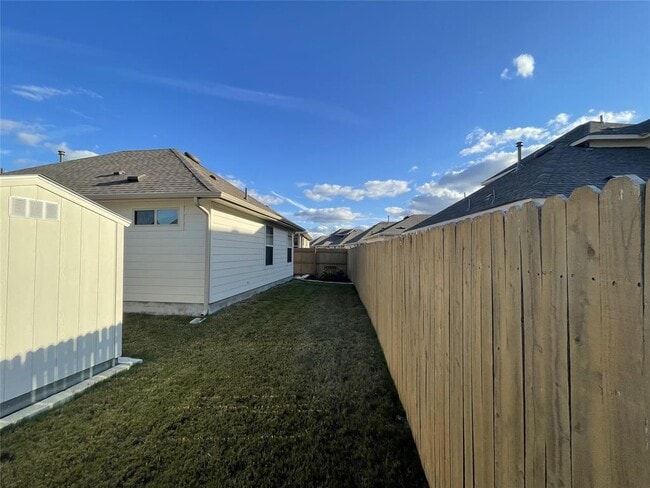 Building Photo - 108 Lasino Dr