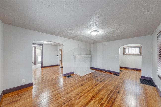 Building Photo - 5617 East 21st St