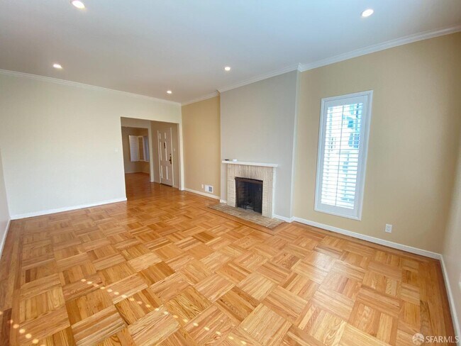 Building Photo - 60 Westdale Ave