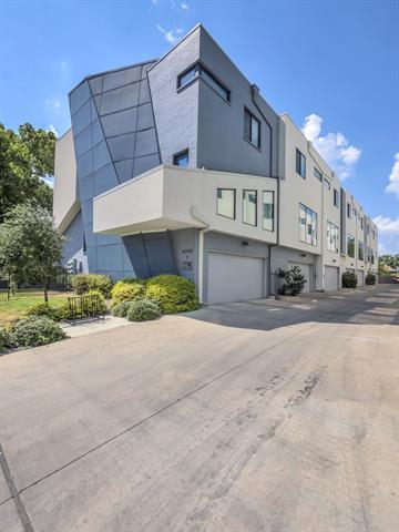 Building Photo - 4703 Munger Ave