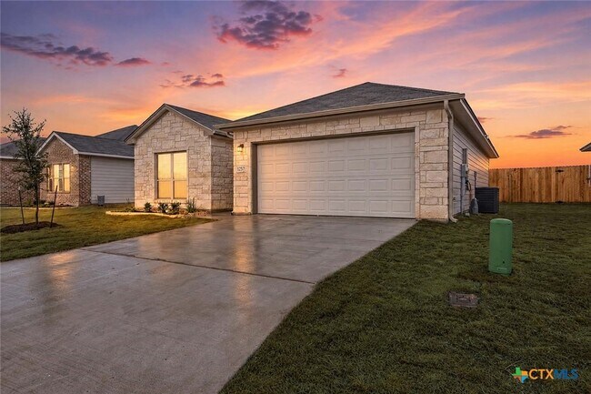 Building Photo - 1257 Aurora Grv Bnd