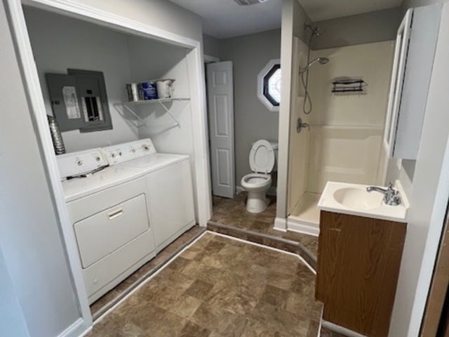 Building Photo - 2413 Eastline Dr