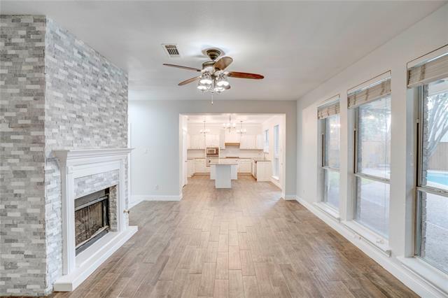 Building Photo - 1504 De Moss Ct