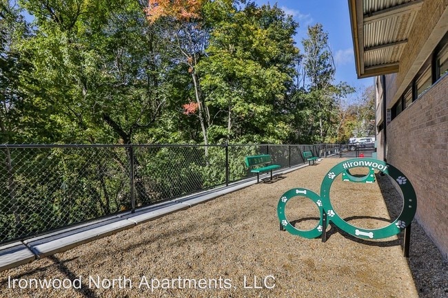 Building Photo - 167 Fairmount Ave