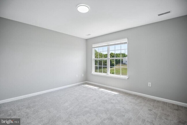 Building Photo - 7135 Ladd Cir