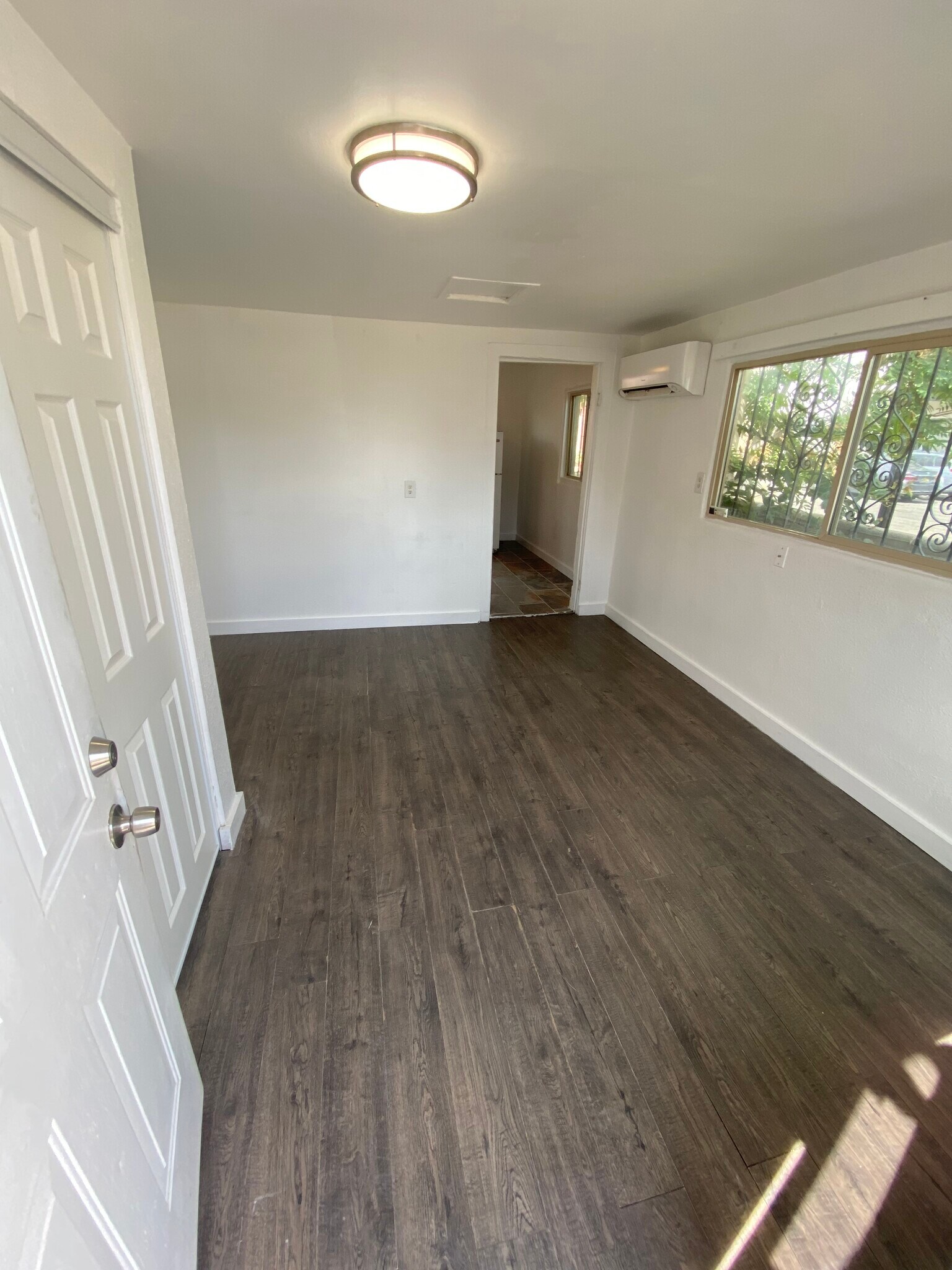 Front room - 508 5th St SW