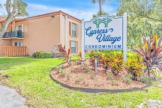 Building Photo - 7201 Miami Lakes Dr