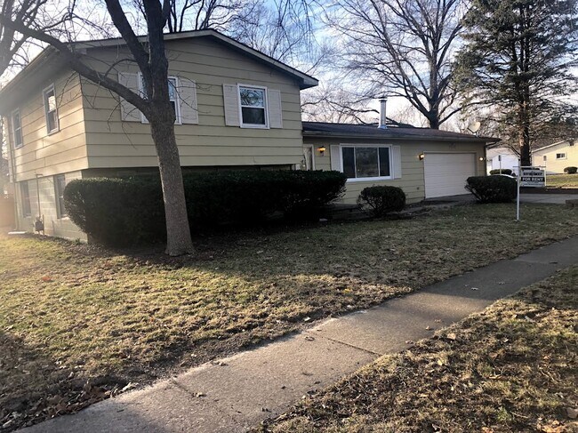 Primary Photo - 2013 Winchester Dr