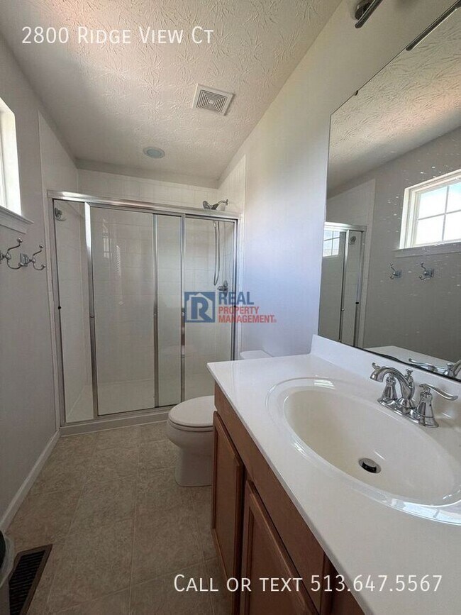 Building Photo - 2800 Ridge View Ct