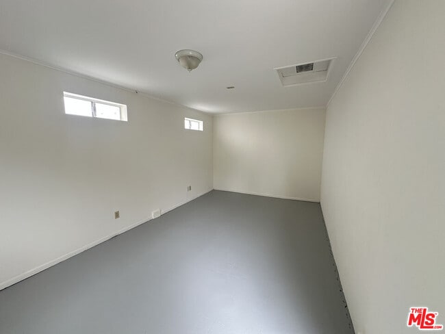 Building Photo - 7907 Anise Ave
