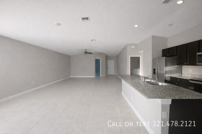 Building Photo - 454 Dadeville St SE