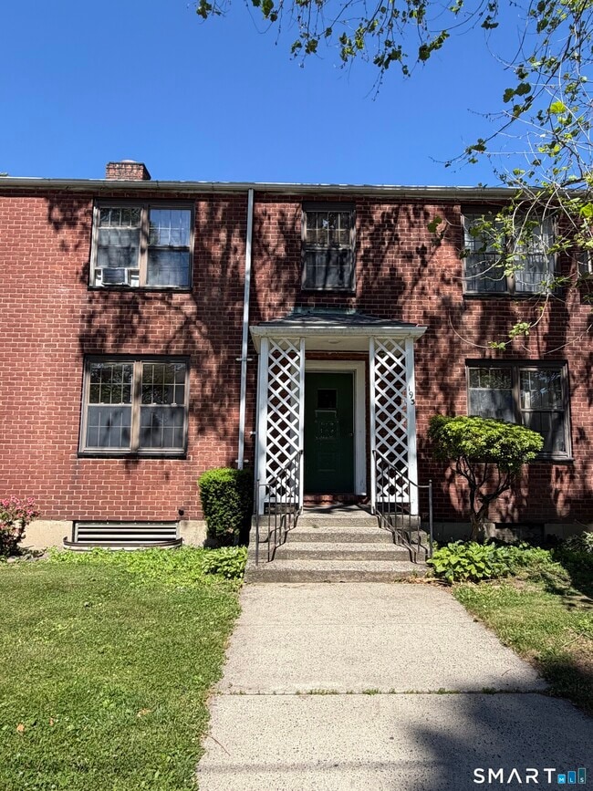 Building Photo - 193 Virginia Ave