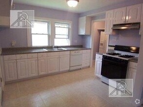 Building Photo - 4 bedroom in Brighton MA 02135