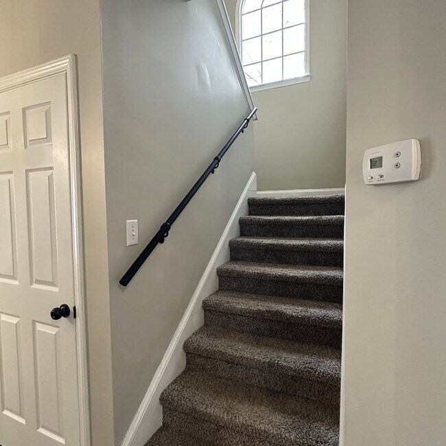 Building Photo - Charming 4BR House in Clayton