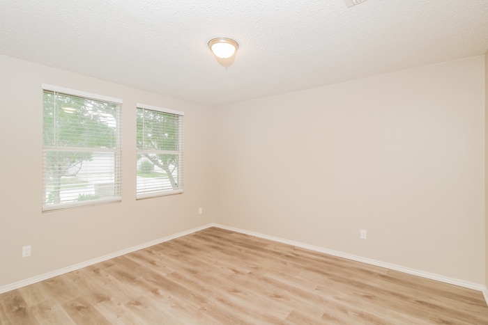 Building Photo - 16516 Woodside Dr