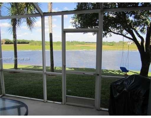 Building Photo - 1844 Salerno Cir