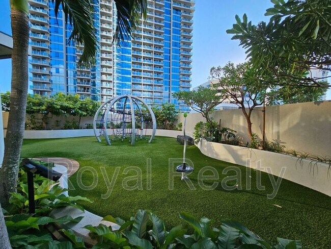 Building Photo - 1388 Kapiolani Blvd