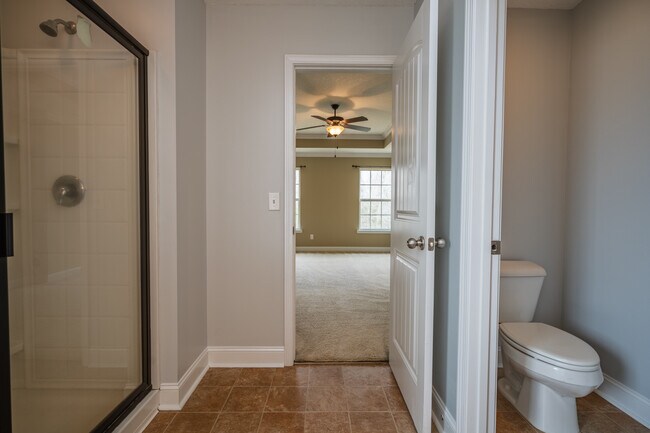 Building Photo - 157 Outpost Trl