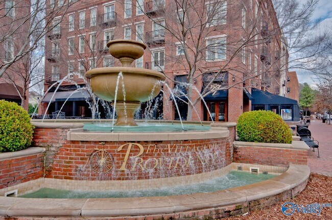 Building Photo - 32 Hillcrest Ave NW