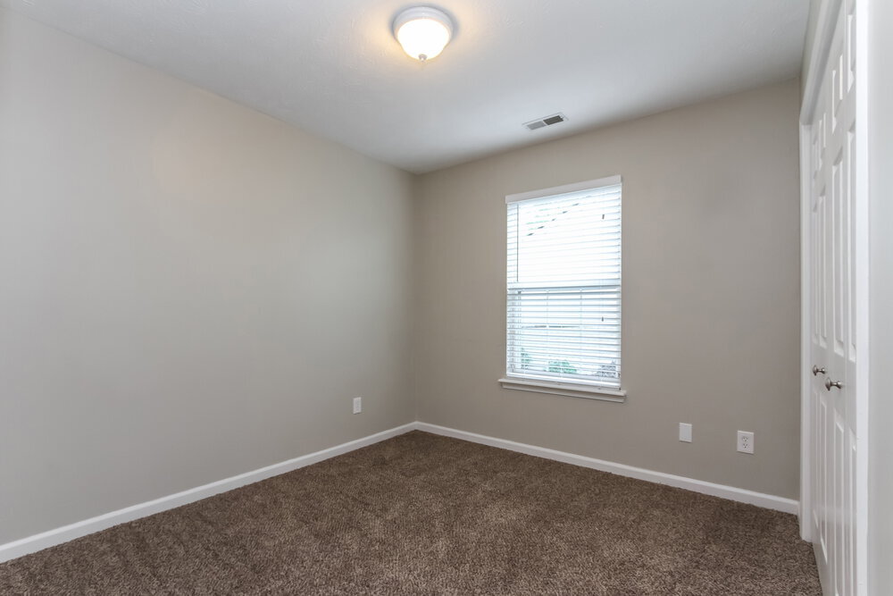 Building Photo - 1555 Sanner Dr