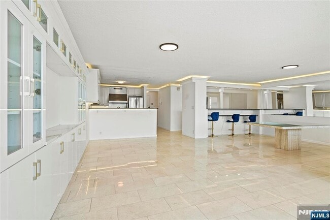 Building Photo - 7004 JFK Blvd E