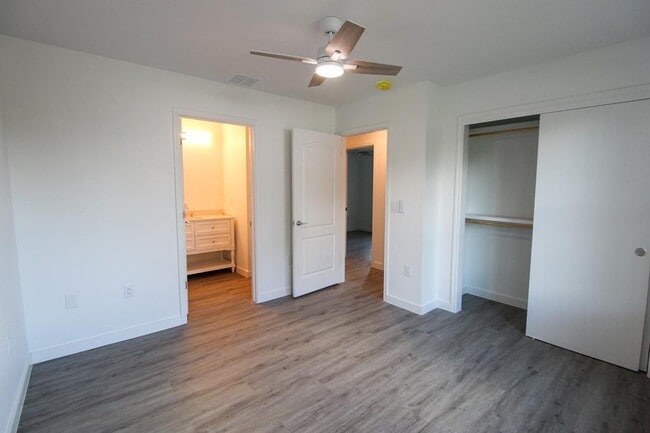 Building Photo - 1100 Monte Vista Dr