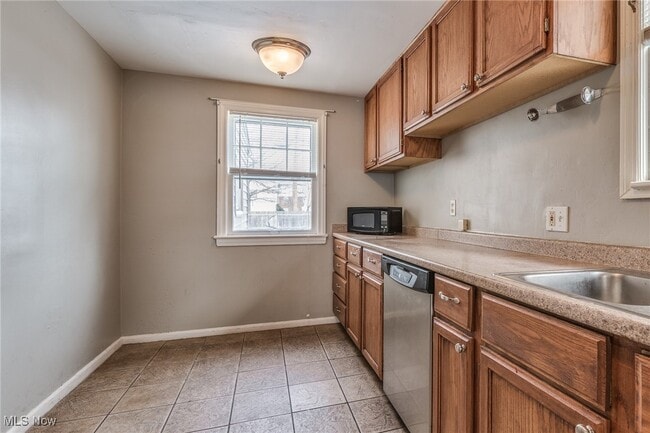 Building Photo - 3807 Northampton Rd