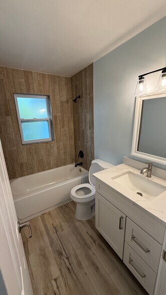 Building Photo - 2404 51st Avenue Ter W