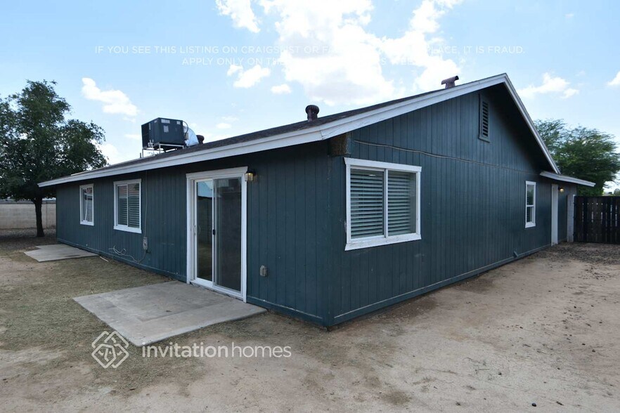 Building Photo - 6037 N 71st Ln