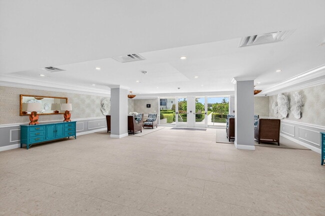Building Photo - 120 N Ocean Blvd