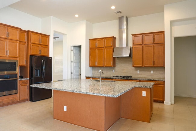 Building Photo - 27711 N 38th Dr