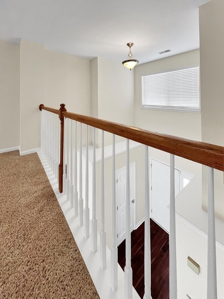 Building Photo - 4824 Willow Brook Ln