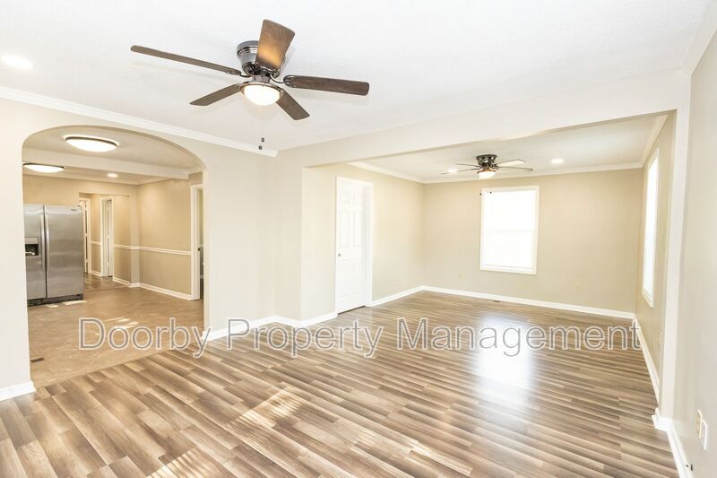 Building Photo - 85 West St