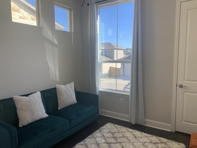 Building Photo - 12504 Ayrshire Wy