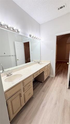 Building Photo - 4324 S Capistrano Dr