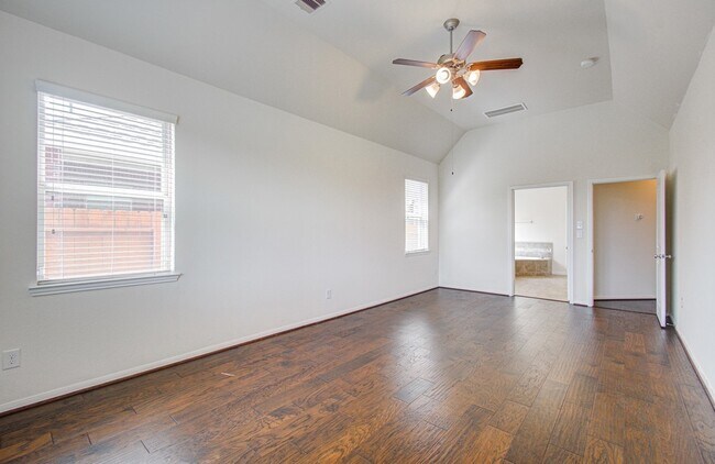 Building Photo - 26831 Marble Lakes Dr