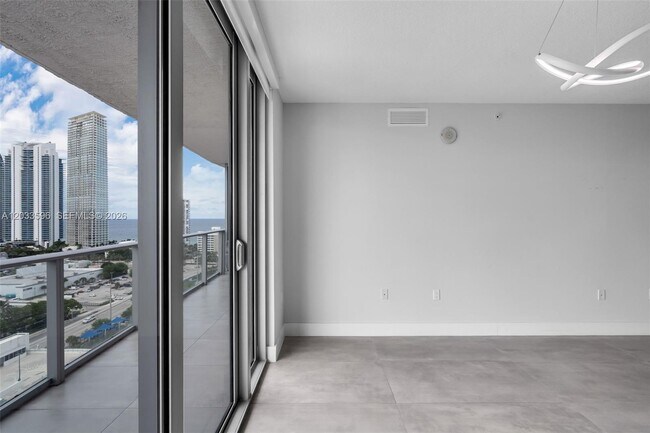 Building Photo - 300 Sunny Isles Blvd