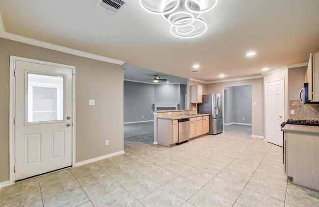 Building Photo - 4823 Upland Dale Ct