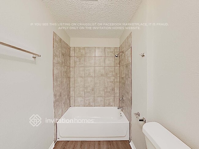 Building Photo - 661 Dandelion Dr