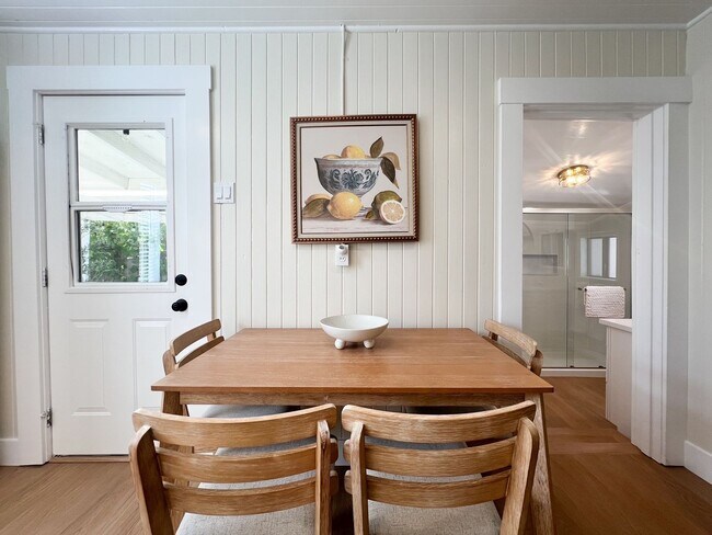 Building Photo - Fully Furnished Alta Heights Retreat | Walk to Downtown Napa