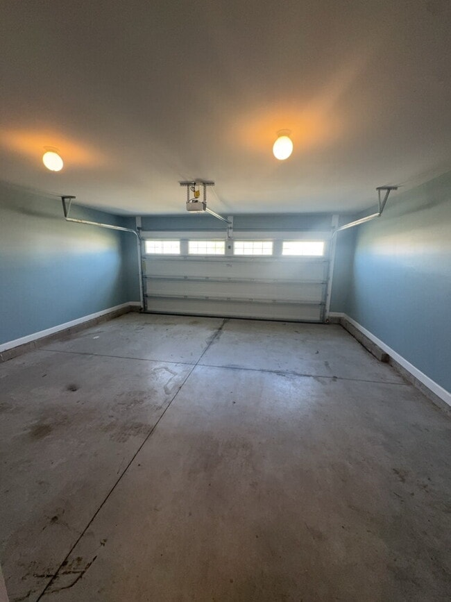 Building Photo - 101 Barnhouse Rd