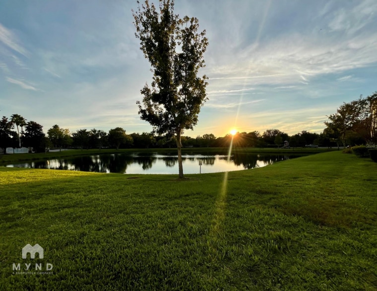 Building Photo - 741 Ashentree Dr