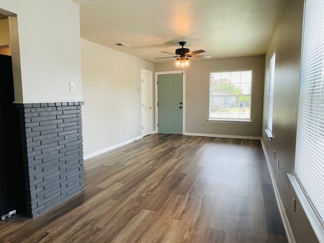 Building Photo - 111 Farhill Ln